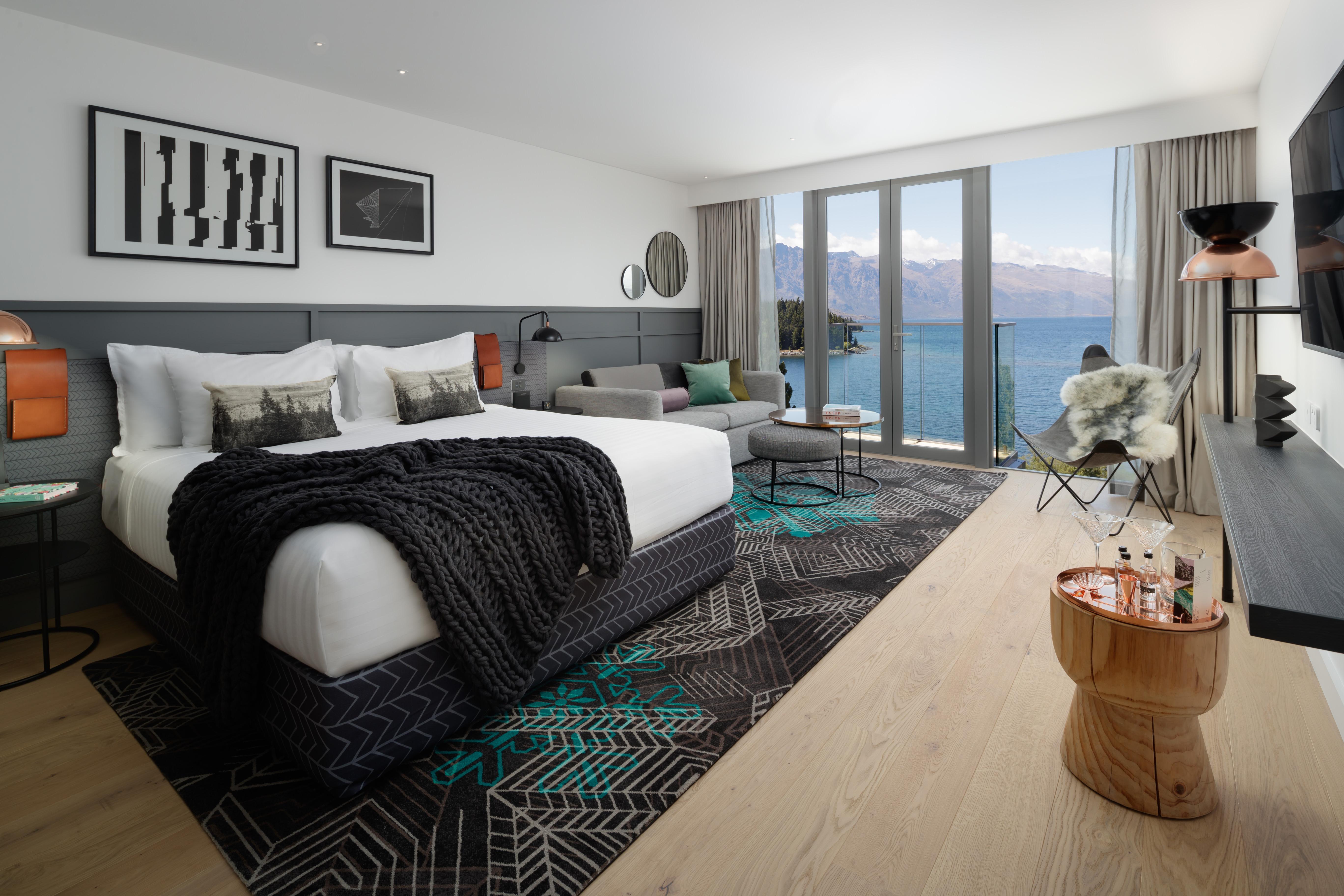 Qt Queenstown Dış mekan fotoğraf The Hotel's Lakefront Suite