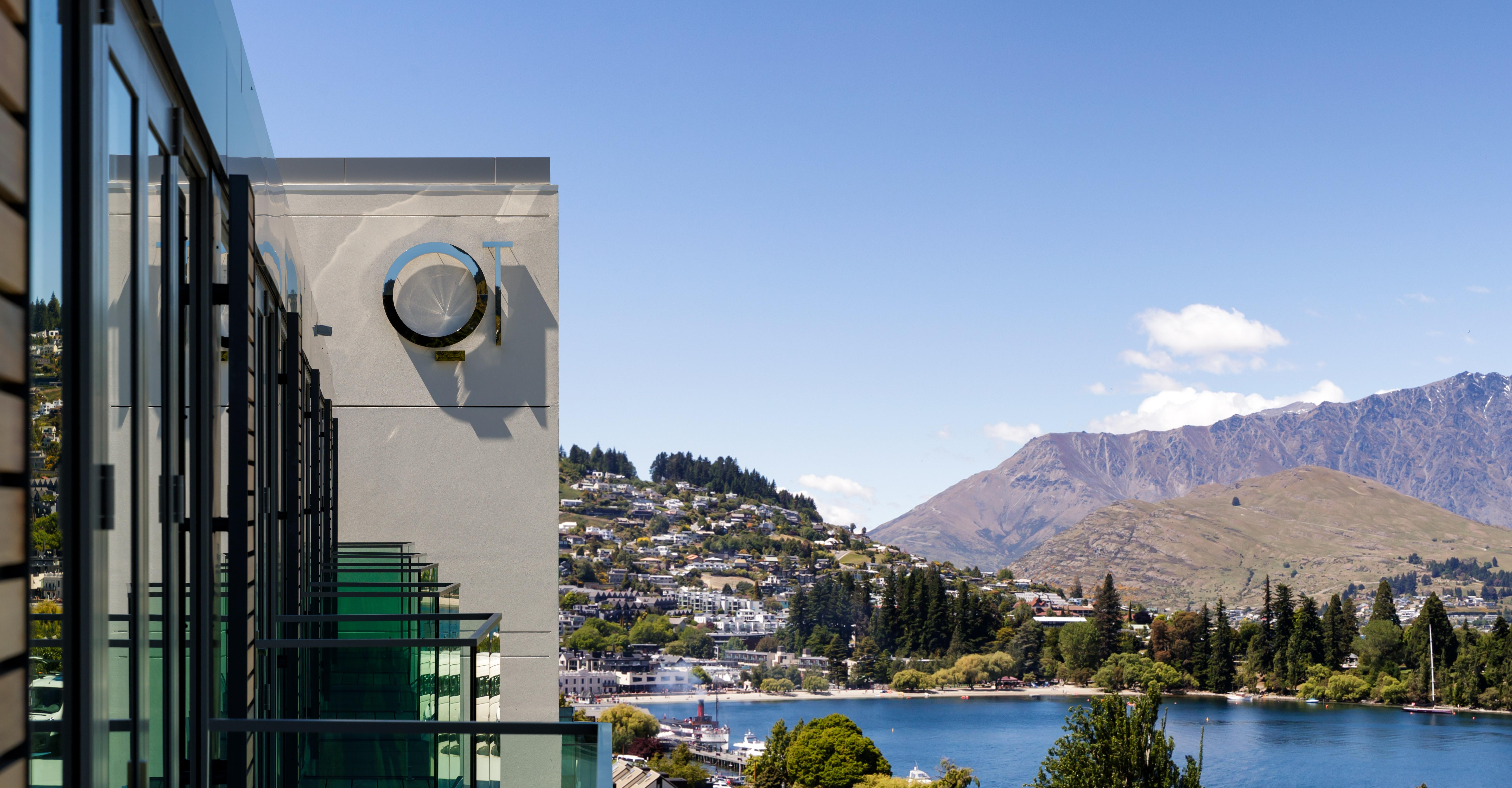 Qt Queenstown Dış mekan fotoğraf The Remarkables Hotel